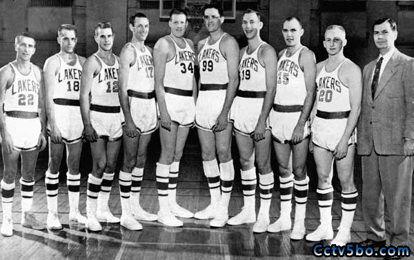 NBA冠军编年史：1953-54 <a href=/lanqiu/lakers/ target=_blank class=infotextkey>湖人</a>队6年5冠麦肯退役